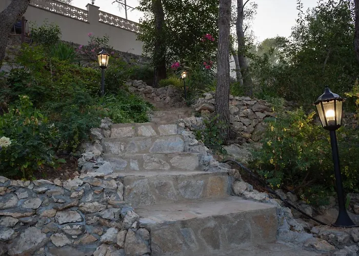 Silom House * Sant Pere De Ribes